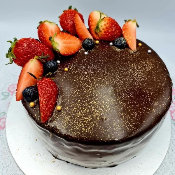 Triple Chocolate Ganache Cake