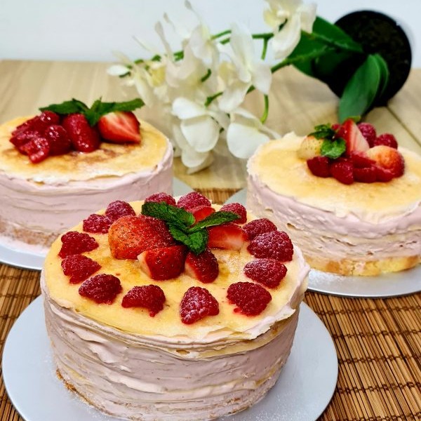 Strawberry Mille Crepe Cake Workshop