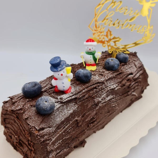 Christmas Log Cake 